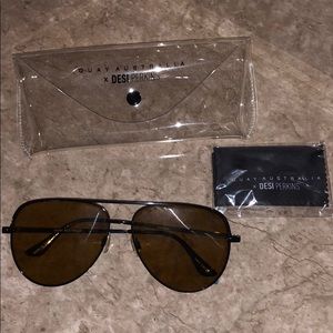 NEW QUAY AUSTRALIA SUNGLASSES❗️